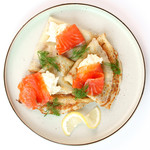 Блинчики с лососем и сливочным сыром / Pancake with Lightly Salted Salmon&Cream cheese