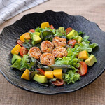 Салат с креветками / Shrimps salad